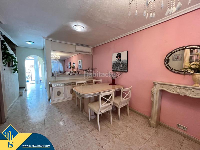 Foto ebf74ba5-655c-4aa6-bec2-6b13006d6016. Casa amb calefacció piscina a nueva Torrevieja Torrevieja