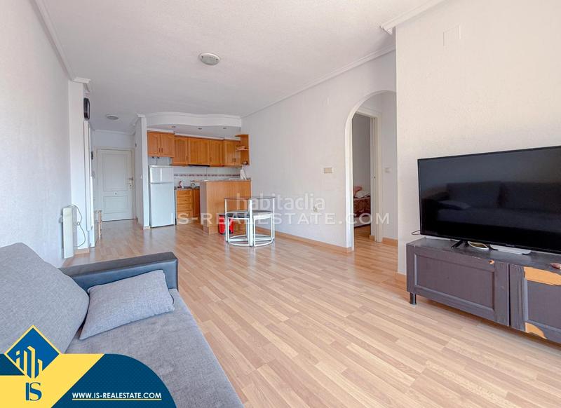 Foto 0018a90c-adb4-4285-8027-1b32b7c26a11. Apartament amb calefacció a El Molino Torrevieja