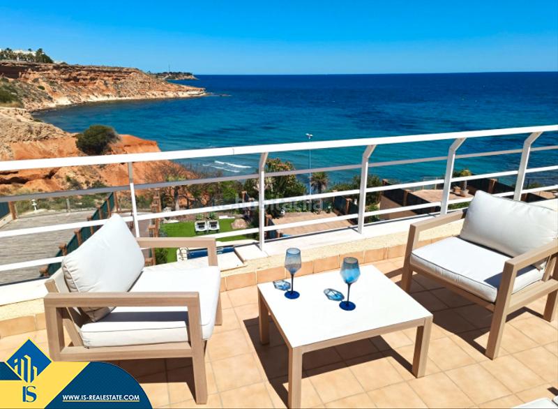 Foto 09f82295-f6bd-4868-8905-668d05e0365c. Chalet con parcheggio piscina in Campoamor Orihuela