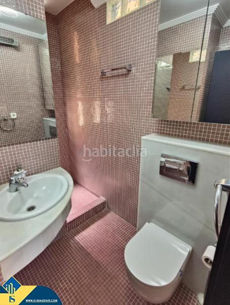 Foto ca0342e0-a574-4359-af10-80a056742f15. Chalet con parcheggio piscina in Campoamor Orihuela