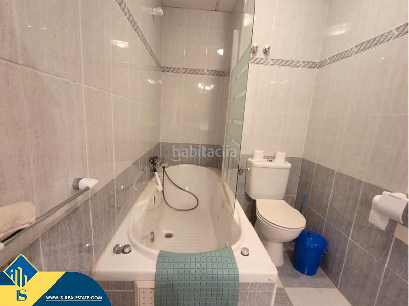 Foto 09cf2e31-3347-4851-8289-9fefbc60eb67. Casa a schiera con camino riscaldamento parcheggio piscina in Orihuela