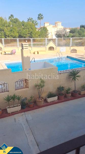 Foto 4348d789-e9ec-409d-8952-a51844440d64. Casa a schiera con camino riscaldamento parcheggio piscina in Orihuela