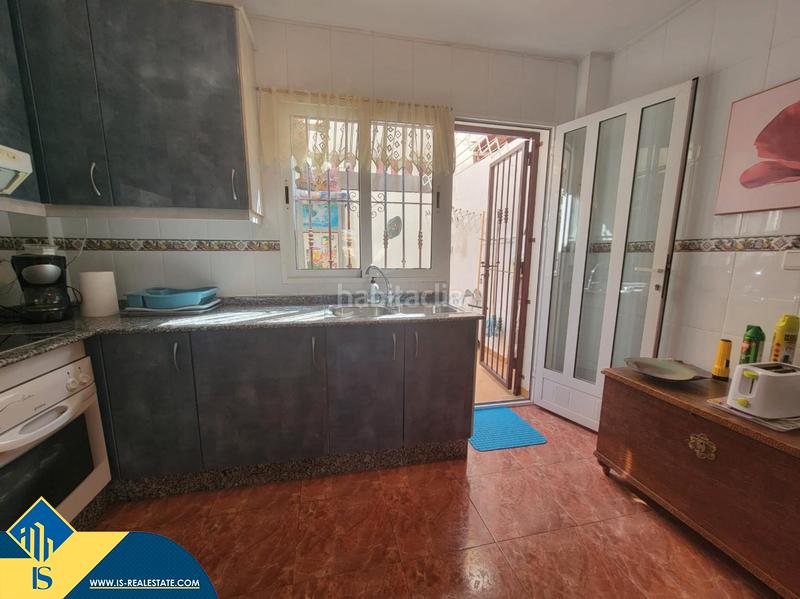 Foto 67258d56-6046-4b02-ad03-f9a368f21b2b. Casa a schiera con camino riscaldamento parcheggio piscina in Orihuela