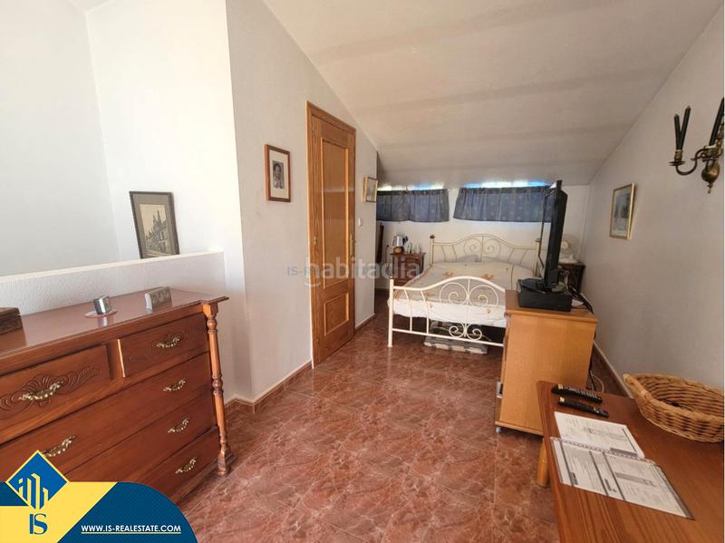 Foto a3585a36-c0a3-41c7-a950-dd8ada2c2da8. Casa a schiera con camino riscaldamento parcheggio piscina in Orihuela