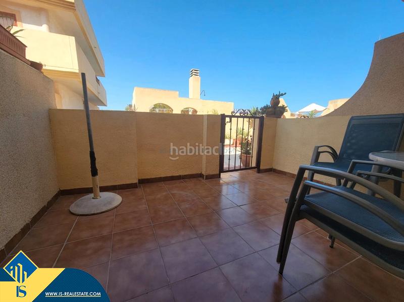 Foto c5e7621e-ac49-4177-831c-3368510ffdb0. Casa a schiera con camino riscaldamento parcheggio piscina in Orihuela
