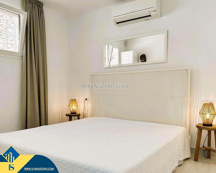 Foto e4cd393c-9da3-401b-855d-a8e0fedc0a48. Casa amb aparcament piscina a Roca Llisa Santa Eulària