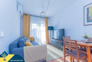 Appartement in Antonio Machado. Apartamento con piscina comunitaria, en la provincia de alicante