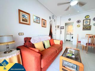Appartement à Playa de los Náufragos. Apartamento con piscina comunitaria, en la provincia de alicante