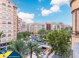 Piso en Barrio del Centro. Apartamento con terraza, en la provincia de alicante, en la ciud