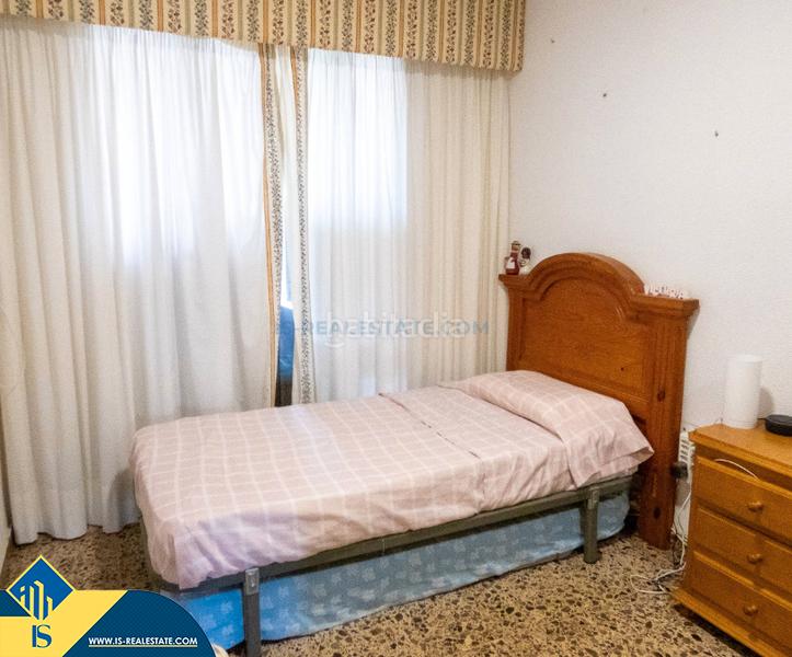 Foto 11838a31-b4c0-40d8-83bc-b94728d53975. Pis amb aparcament piscina a Playa de San Juan Alicante