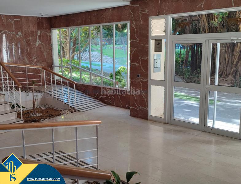 Foto 837e8c3c-6b70-4d2b-9efd-d4d286d0b277. Pis amb aparcament piscina a Playa de San Juan Alicante