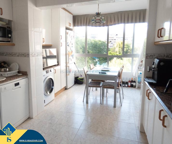 Foto c12a7ef0-647a-4ceb-83df-9b9fda890adf. Pis amb aparcament piscina a Playa de San Juan Alicante