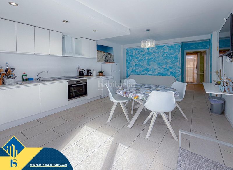 Foto 64ae58eb-49e4-481e-b8ba-5feab708663f. Ático  reformado con terraza, en la provincia de alicante, en la ciudad , en la zona de playa de los locos. 2 habitaci en Torrevieja