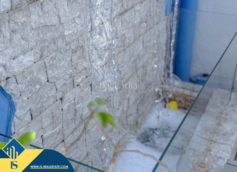 Foto 64f16777-ae23-4821-94e7-7d37a3150672. Ático  reformado con terraza, en la provincia de alicante, en la ciudad , en la zona de playa de los locos. 2 habitaci en Torrevieja