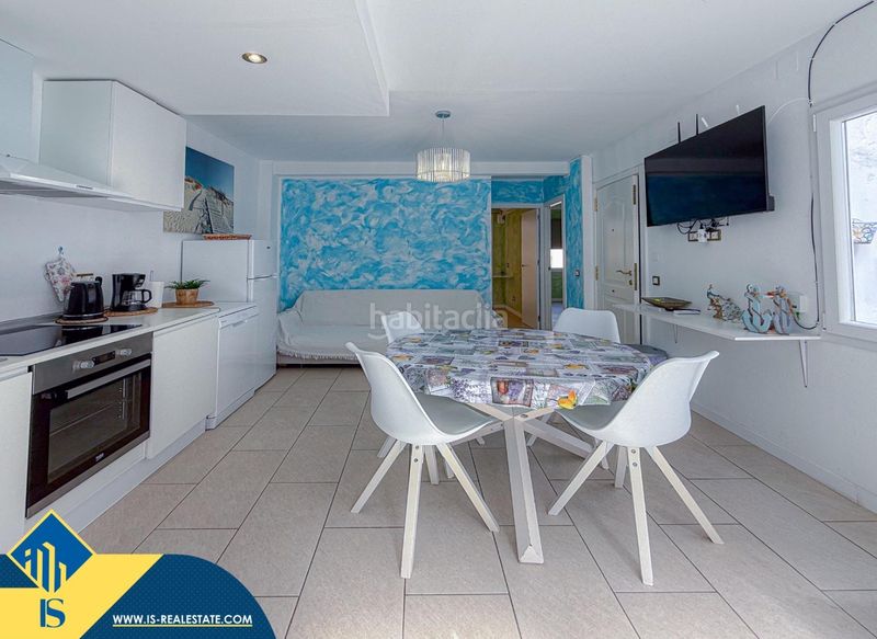 Foto ffb9cc5d-5404-4740-96da-4578cfe0e971. Ático  reformado con terraza, en la provincia de alicante, en la ciudad , en la zona de playa de los locos. 2 habitaci en Torrevieja