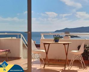 Zweistöckige Wohnung in Puig des Molins. Apartamento dúplex con terraza, islas baleares, ibiza. 3 habitac