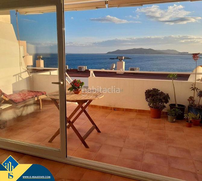 Foto f23cf4c1-41a7-48f0-853f-ce5beec2869c. Duplex avec parking dans Puig des Molins Ibiza