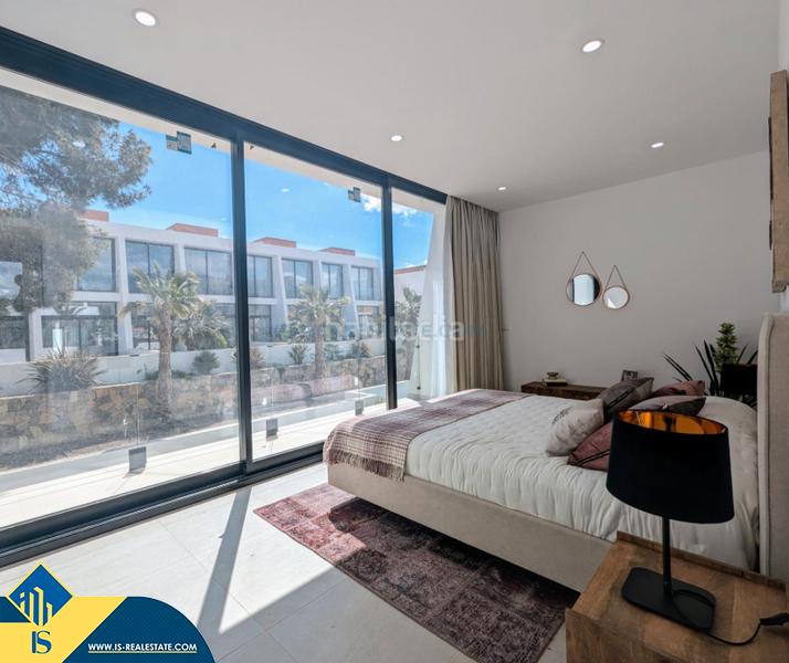 Foto 027ba233-d857-482e-8ea0-a1b6b7208af8. Maison avec parking piscine dans Marisol Park - Ortembach - Los Almendros Calp