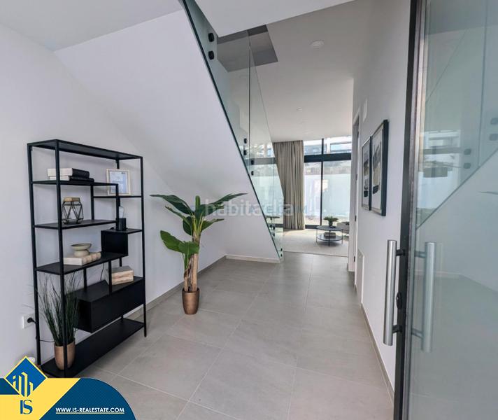 Foto 96a3944f-d9cf-4666-92ea-d35675a90a62. Maison avec parking piscine dans Marisol Park - Ortembach - Los Almendros Calp