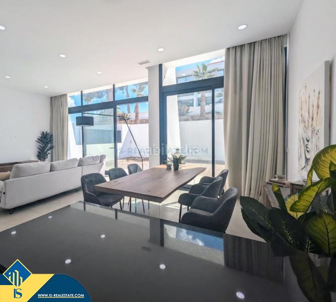 Foto b6d4ff73-d1b3-4c86-aaca-428238fd03a9. Maison avec parking piscine dans Marisol Park - Ortembach - Los Almendros Calp