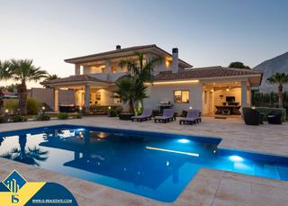 Chalet in Pla de la Vallonga. Villa con piscina privada, en la provincia de alicante, en la ci