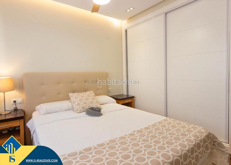 Foto cdb4657a-7143-4ddc-bcdb-1ee2be5d3a90. Xalet amb aparcament piscina a Pla de la Vallonga Alicante