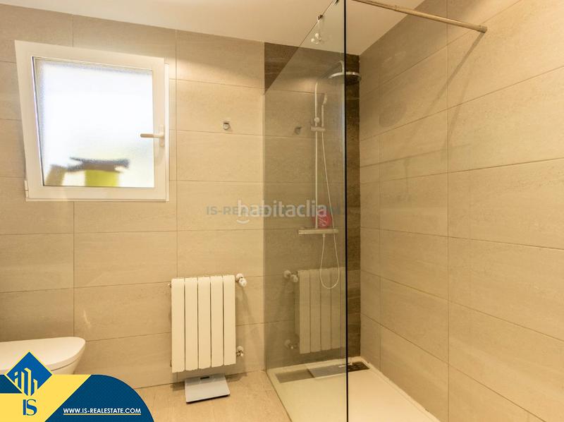 Foto de2f60ef-9375-4512-a69b-145afecbaa5e. Xalet amb aparcament piscina a Pla de la Vallonga Alicante