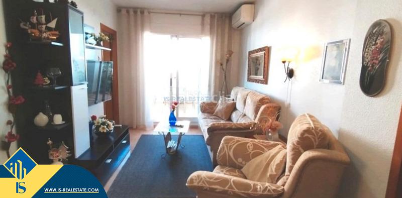 Foto bf45ba1b-3ae2-43e8-900c-ff851e88325c. Ático  con piscina comunitaria, en la provincia de alicante, en la ciudad . 1 habitación | 46 m² | 900 metros del mar en Torrevieja
