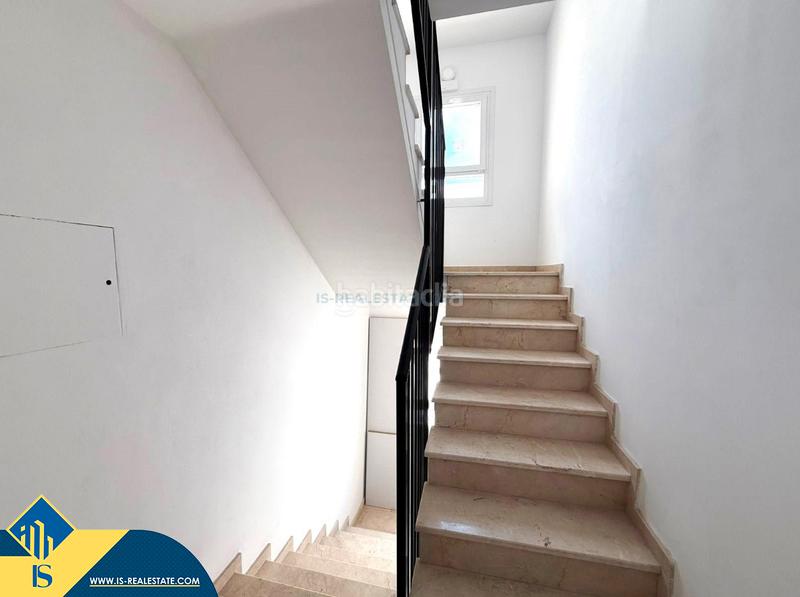 Foto 442b5cfe-d45b-4bca-8d2a-a422667ee17b. Ático  reformado con terraza, en la provincia , en la ciudad . 2 habitaciones | 75 m² | 4 kilómetros del mar en Alicante