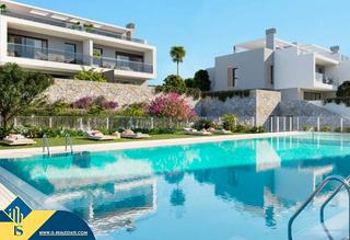 Chalet in Cabo de las Huertas. Casas en construcción, en la provincia de alicante, en la ciudad