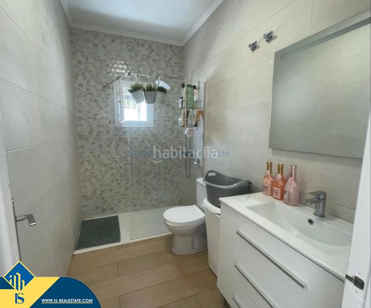 Foto 02767708-dc31-4fef-b669-12749a0af82a. Chalet con parcheggio piscina in La Florida Orihuela