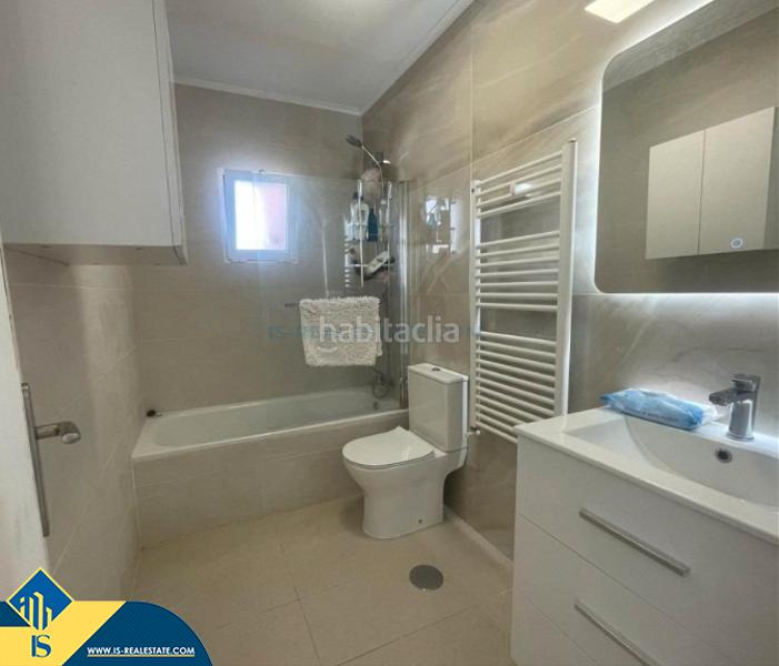 Foto 1283b050-032c-4036-8fbd-e1cda61aa104. Chalet con parcheggio piscina in La Florida Orihuela