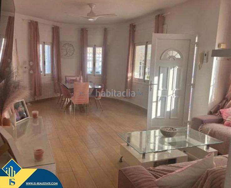 Foto 743debac-3d4e-4ffd-a227-73264885ba0e. Chalet con parcheggio piscina in La Florida Orihuela