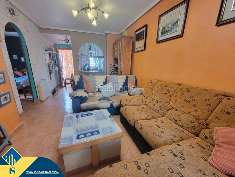 Foto 40b135d5-f0fc-4f71-959b-dd61ae3b50bc. Piccolo appartamento con riscaldamento piscina in Torrevieja