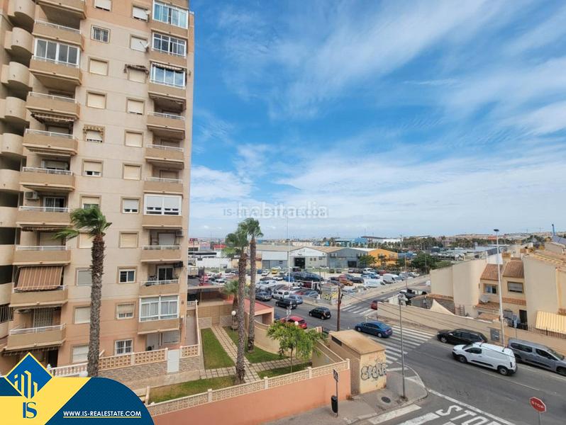 Foto 42a26aff-2137-42b9-9c7b-69226a326597. Piccolo appartamento con riscaldamento piscina in Torrevieja