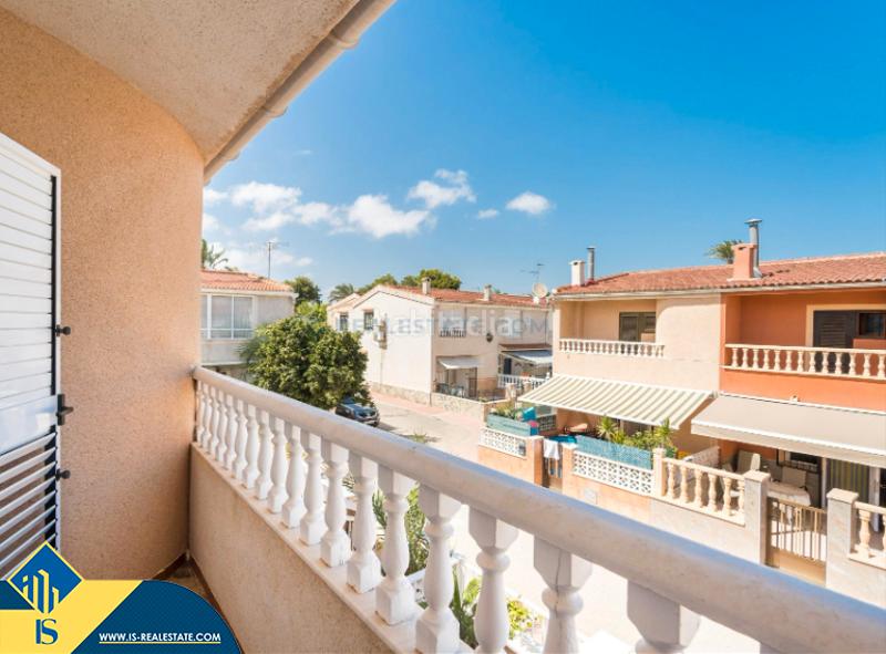 Foto 89584f4d-92cf-4f3e-a57d-20a685a3cd99. Duplex avec parking dans Playa de los Náufragos Torrevieja