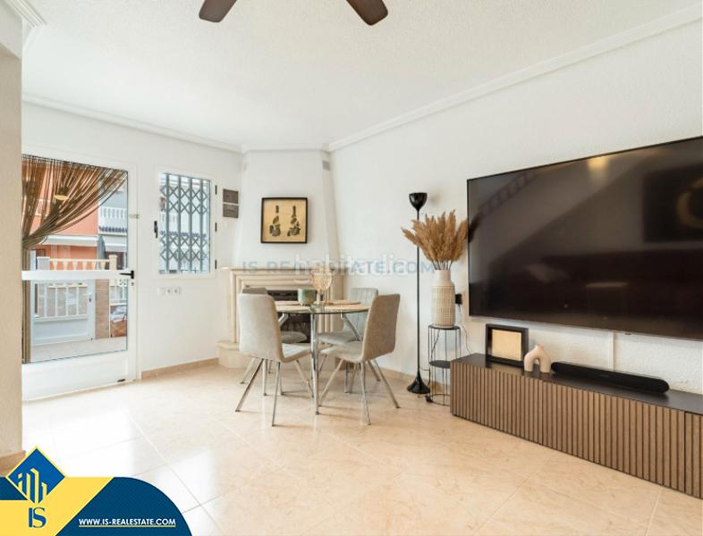 Foto b504e195-d2cf-4259-bcb5-1ef74309d5ef. Duplex avec parking dans Playa de los Náufragos Torrevieja