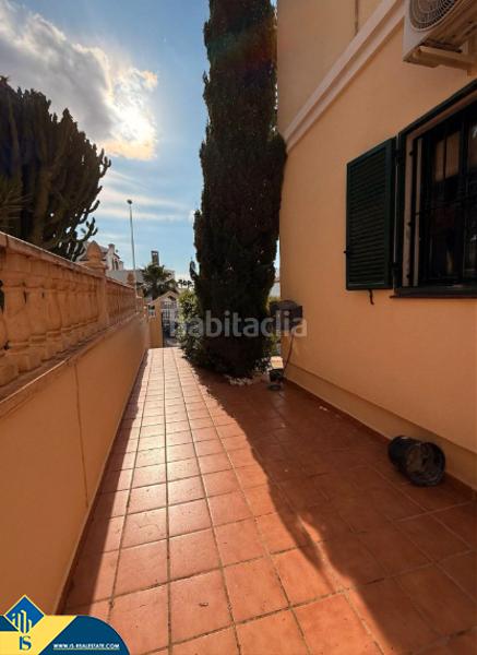 Foto 07e16b8b-de73-4279-984e-13c8d45b03dd. Chalet avec parking piscine dans Lomas de Cabo Roig - Los Dolses Orihuela