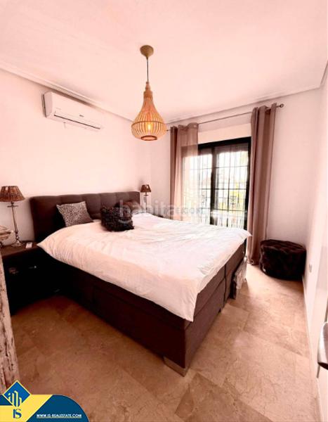 Foto 318a8ba4-b933-4e54-84e7-4503de187763. Chalet avec parking piscine dans Lomas de Cabo Roig - Los Dolses Orihuela