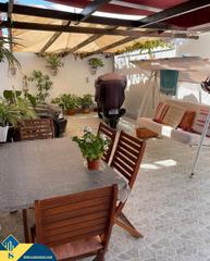 Casa en Los Balcones y los Altos. Casa con terraza en la provincia de alicante, en la ciudad de or