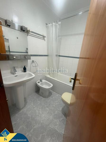 Foto 4230ca4c-e359-4c2a-965f-8bb115977619. Dúplex amb calefacció piscina a nueva Torrevieja Torrevieja