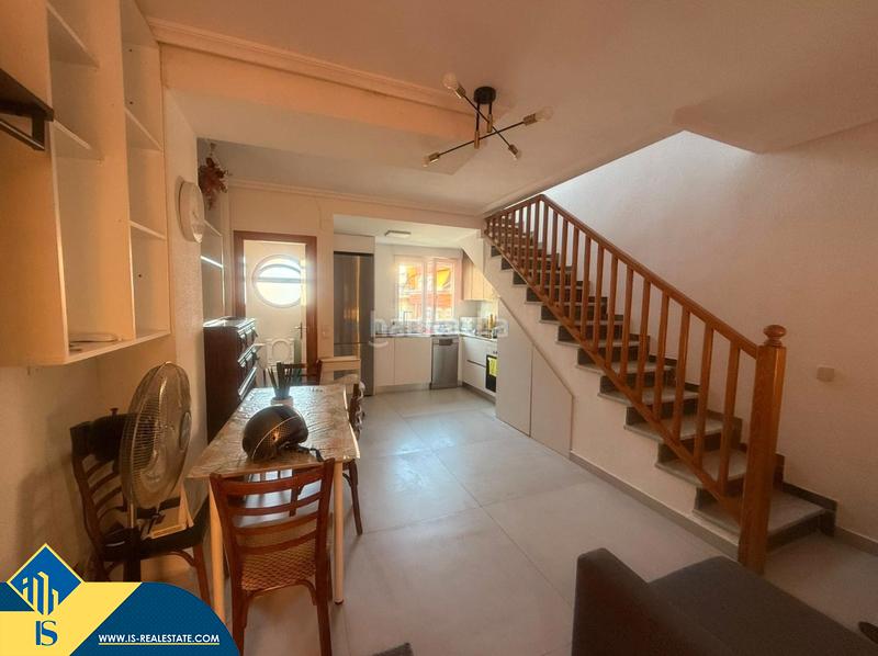 Foto ed755b23-6e00-4d04-946f-b4b8a2b50736. Dúplex amb calefacció piscina a nueva Torrevieja Torrevieja