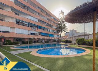 Apartament a El Acequión. Apartamento con piscina comunitaria, en la provincia de alicante