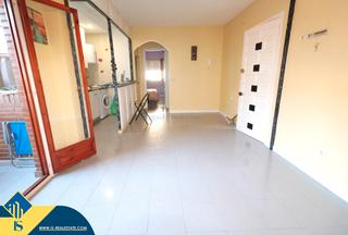 Appartement à El Acequión. Apartamento con terraza, en la provincia de alicante, en la ciud