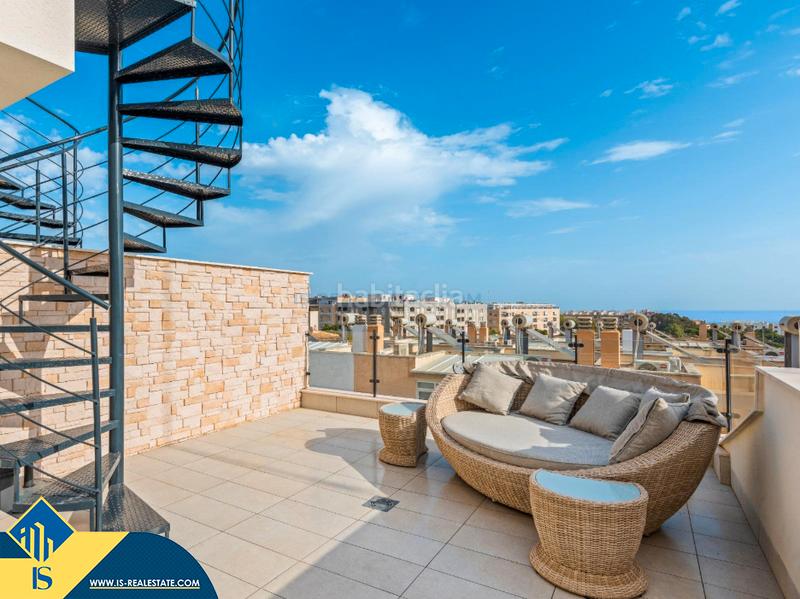 Foto c6132550-1fc1-4a38-b055-1156e3b1dd13. Chalet with parking pool in Los Secanos Guardamar del Segura