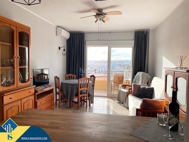 Foto 160c3129-3e10-47fe-820d-ee55c8c69e76. Apartament amb calefacció piscina a Zona Playa del Cura Torrevieja