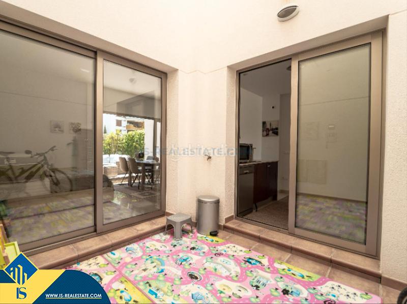 Foto 22d6b181-8c0a-4d83-ab36-1ce26aaaeea1. Haus mit parking in Cabo Roig Orihuela
