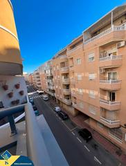 Appartement à Antonio Machado. Apartamento reformado en torrevieja, provincia de alicante. 3 ha