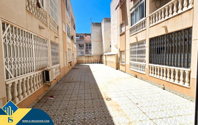 Foto 08633eee-453b-4fcc-8757-c083861145b7. Apartment with heating in Avenida Habaneras - Curva de Palangre Torrevieja