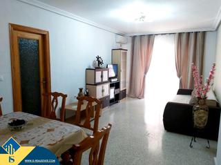 Apartament a El Acequión. Apartamento con piscina comunitaria, en la provincia de alicante